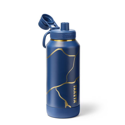 kintsugi-water-bottle-with-spout-lid-t3 TKS_SP25_SptBtl_GoldMarine_32oz_51390_v2_sRGB_SHD.png